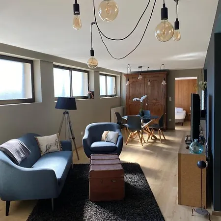 Atypique Gare Apartment *